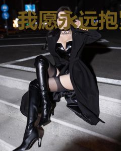 我愿永远抱紧你梁芊月唐君豪