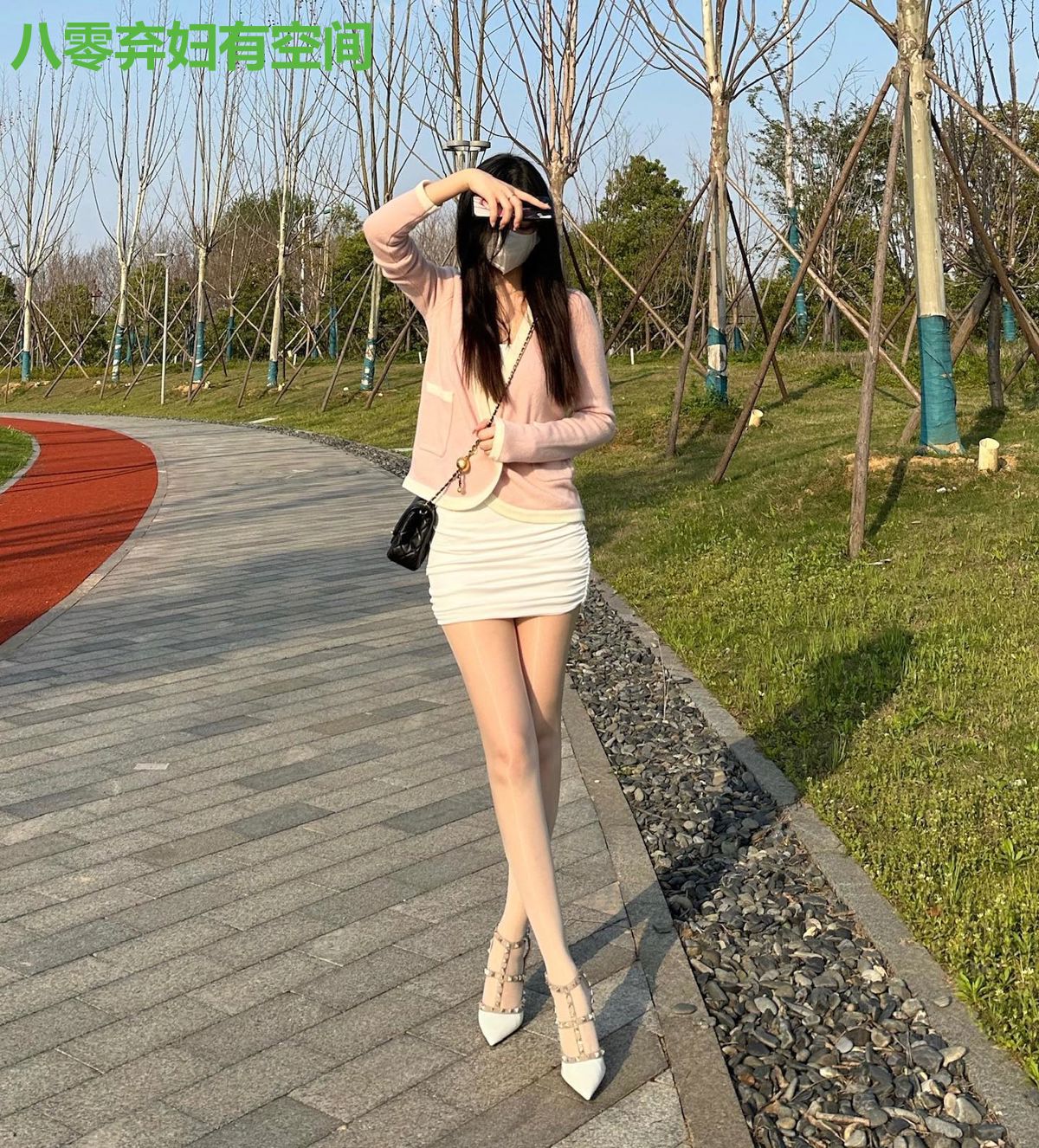 八零弃妇有空间