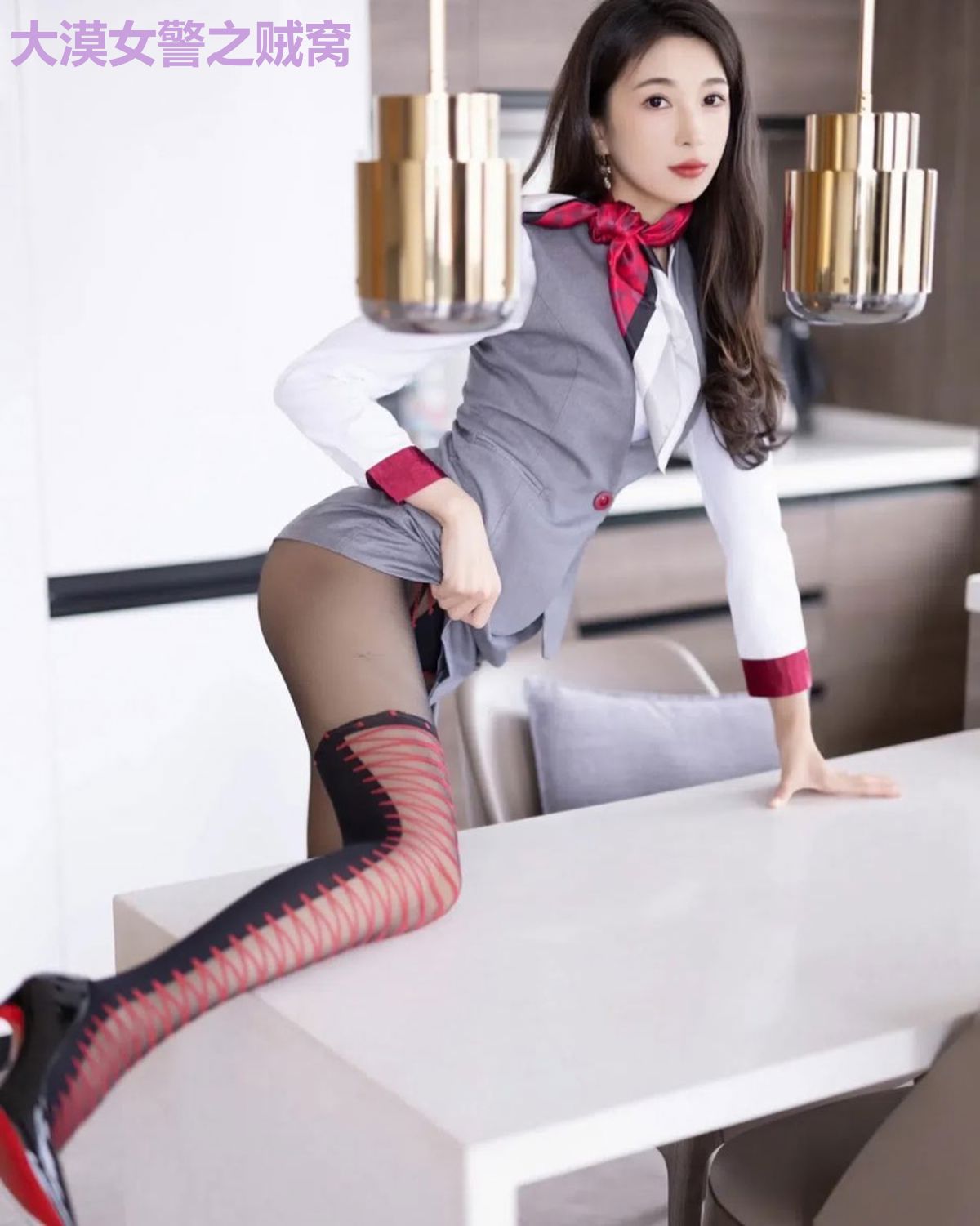 大漠女警之贼窝