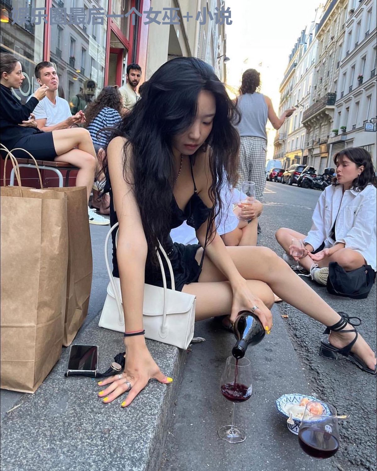 娱乐圈最后一个女巫 小说