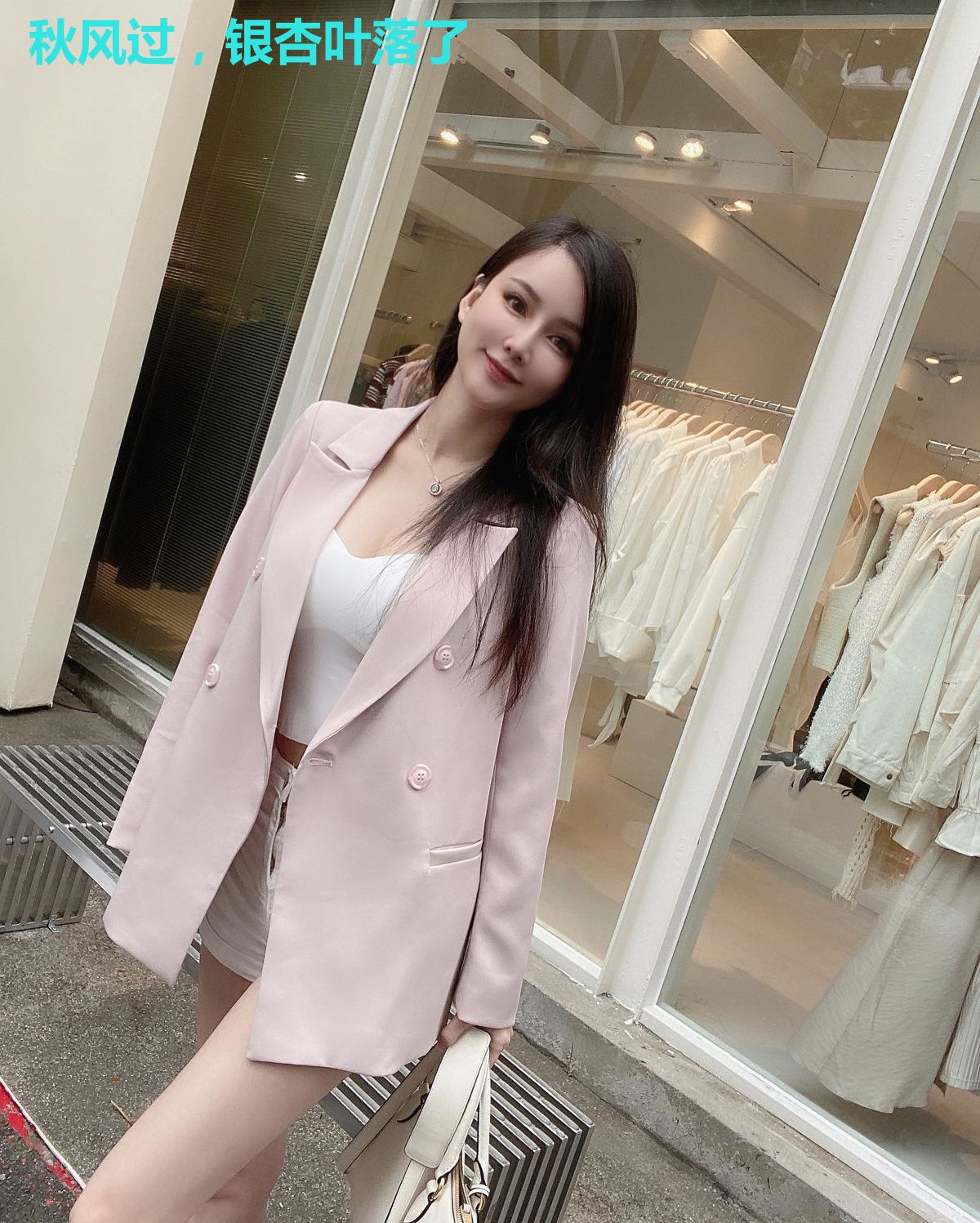 秋风过,银杏叶落了